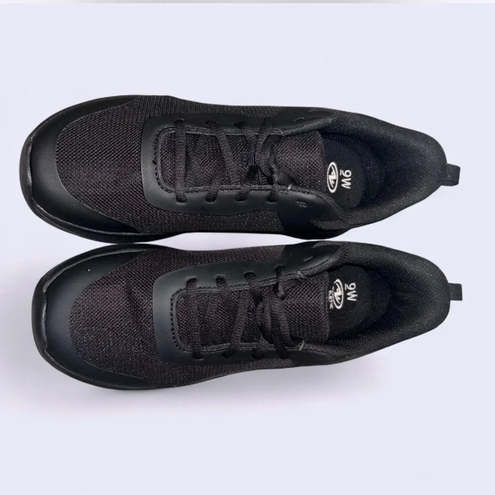 Athletic Works Black Mesh Lace Up Jogger Sneakers 👟 Size Women’s 9 WIDE WIDTH